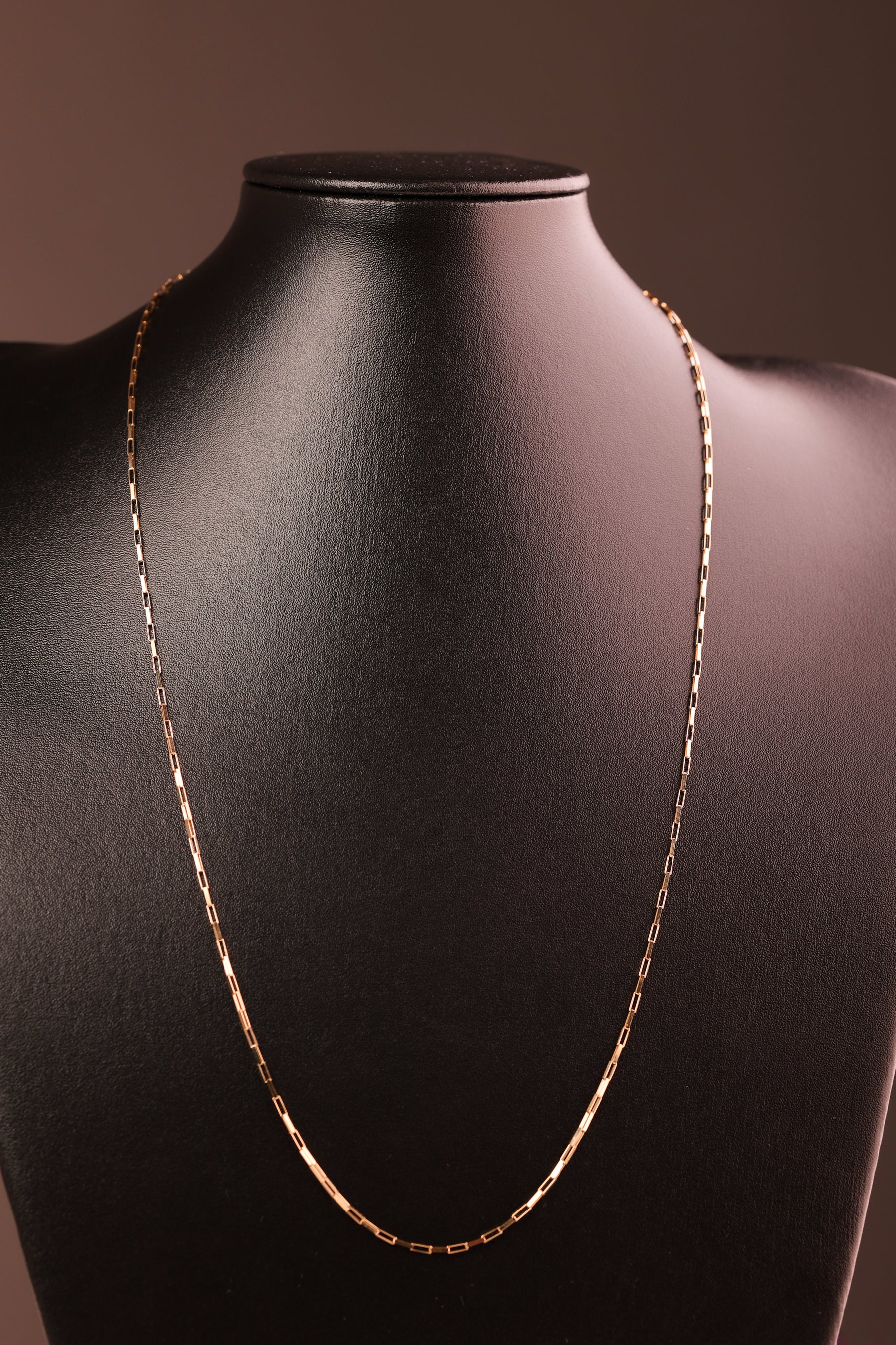 Colar Cartier 60 cm em Ouro 18K – Joia Clássica