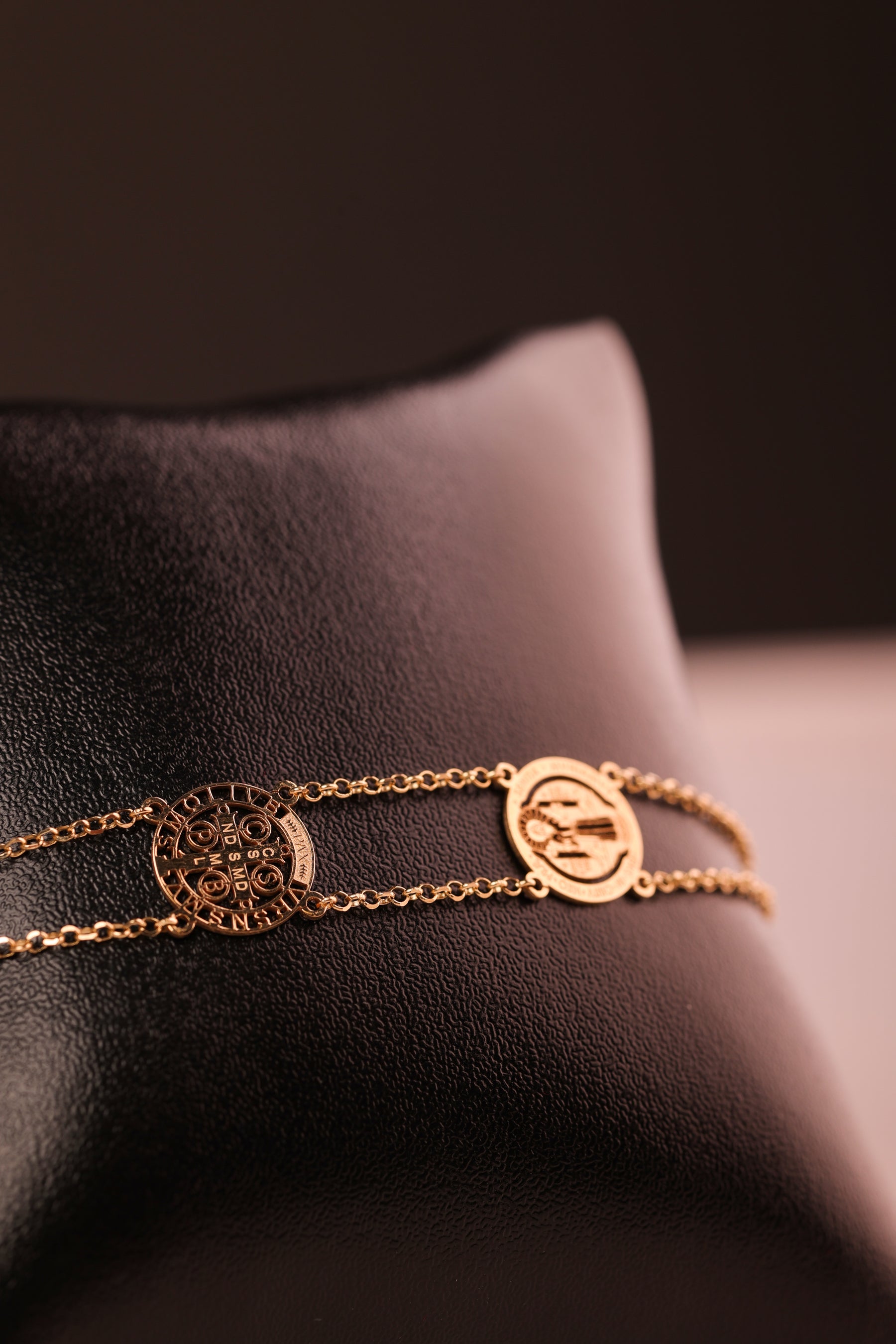 Pulseira Portuguesinha Dupla São Bento em Ouro 18K