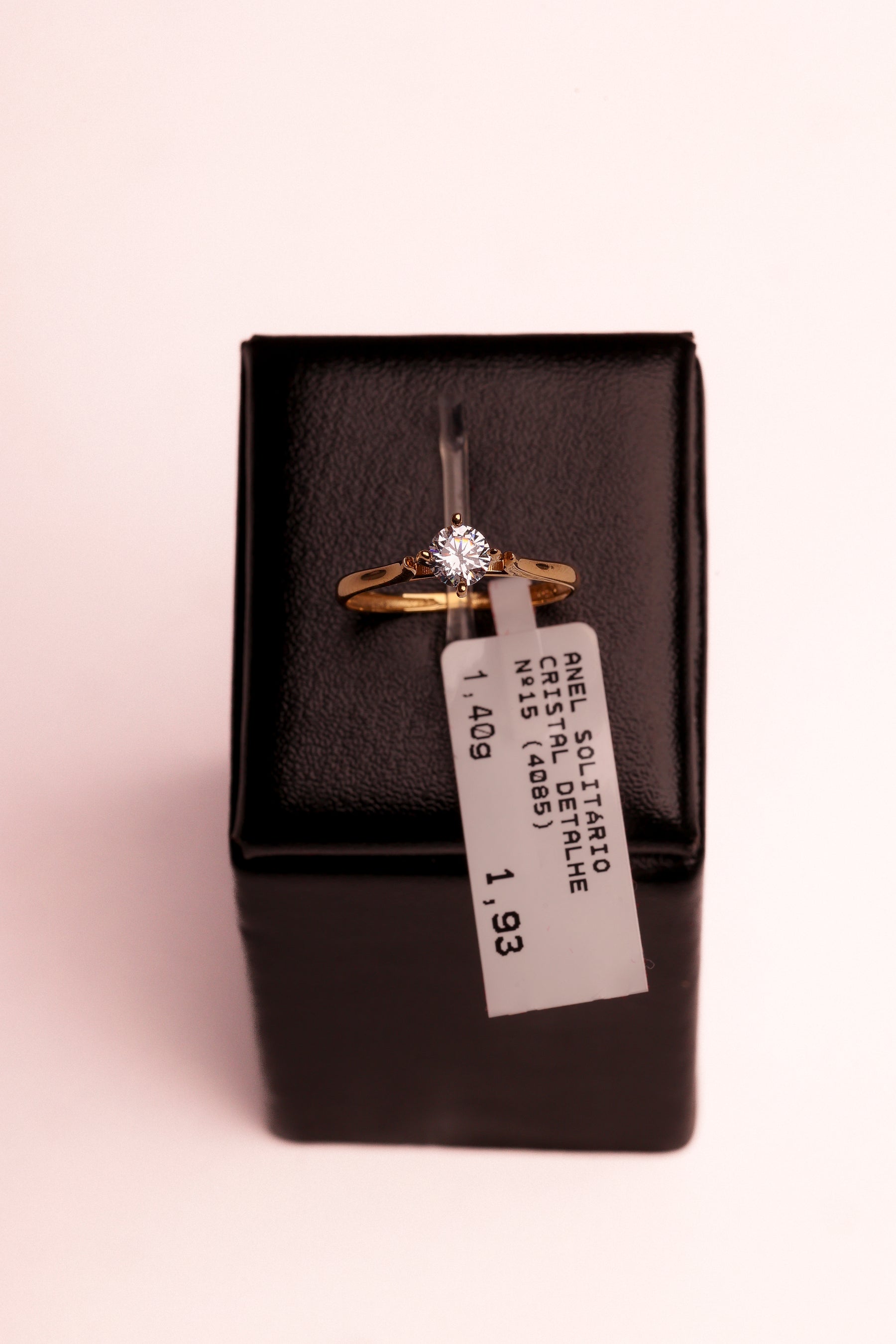 Anel Solitário Cristal Detalhe em Ouro 18K – Joia Premium N° 15 | 1,40 g