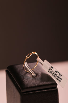 Anel Infinito em Ouro 18K