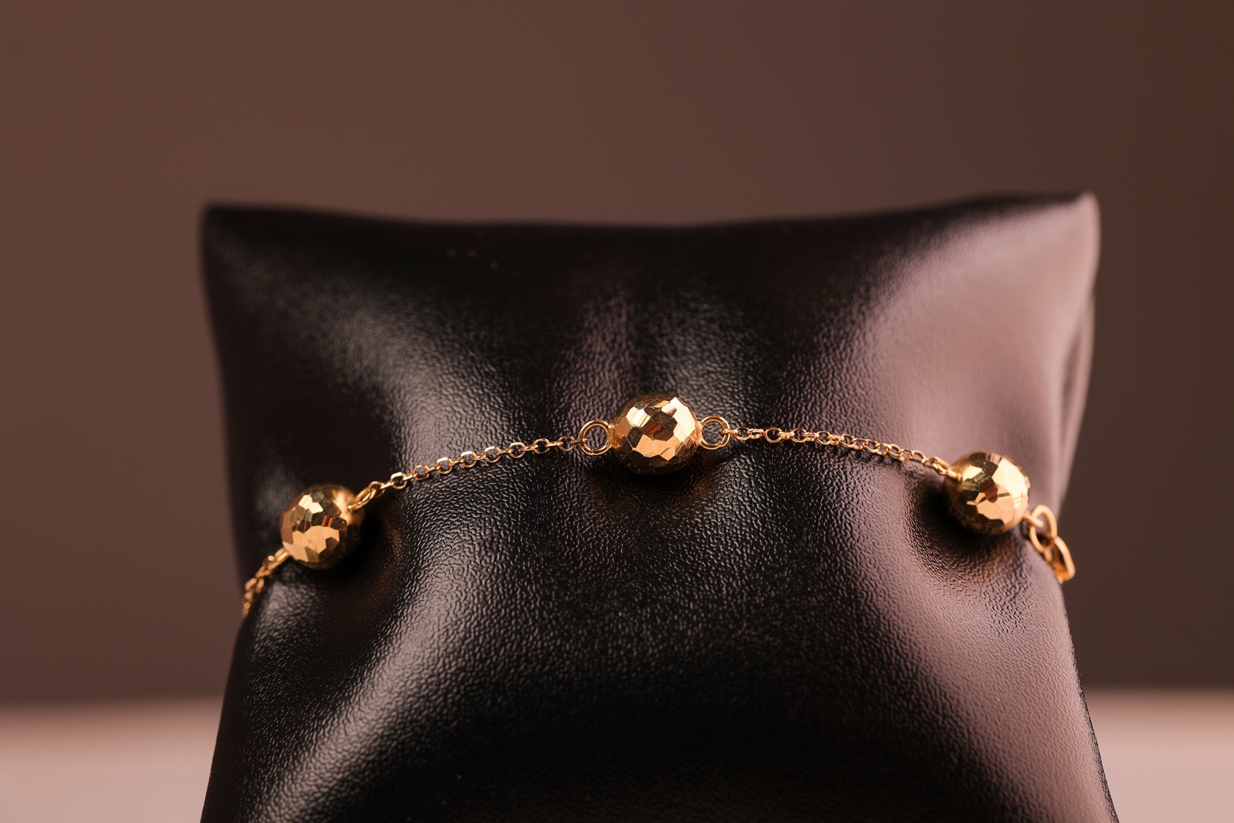 Pulseira Portuguesinha Bolas Buriladas em Ouro 18K – Joia Premium