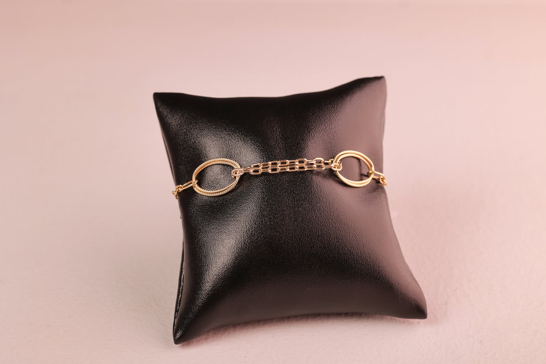 Pulseira Cartier com Elos Ovais em Ouro 18K