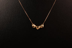 Gargantilha Três Corações em Ouro 18K – Joia Premium 45 cm