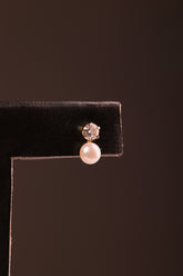 Brinco Cristal e Pérola 5 mm em Ouro 18K