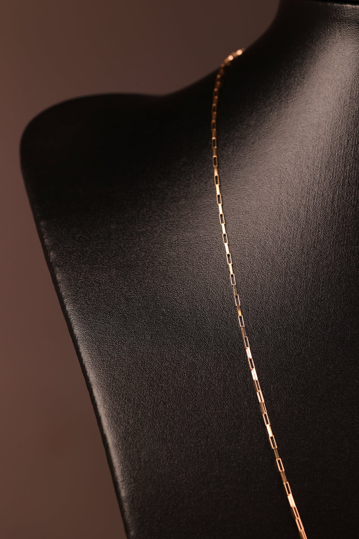 Colar Cartier 60 cm em Ouro 18K – Joia Clássica