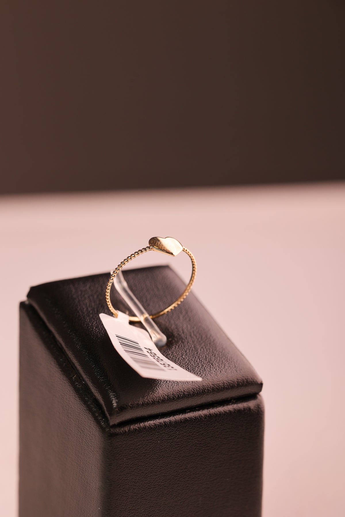 Anel Filigram e Coração em Ouro 18K – Design Delicado N° 20