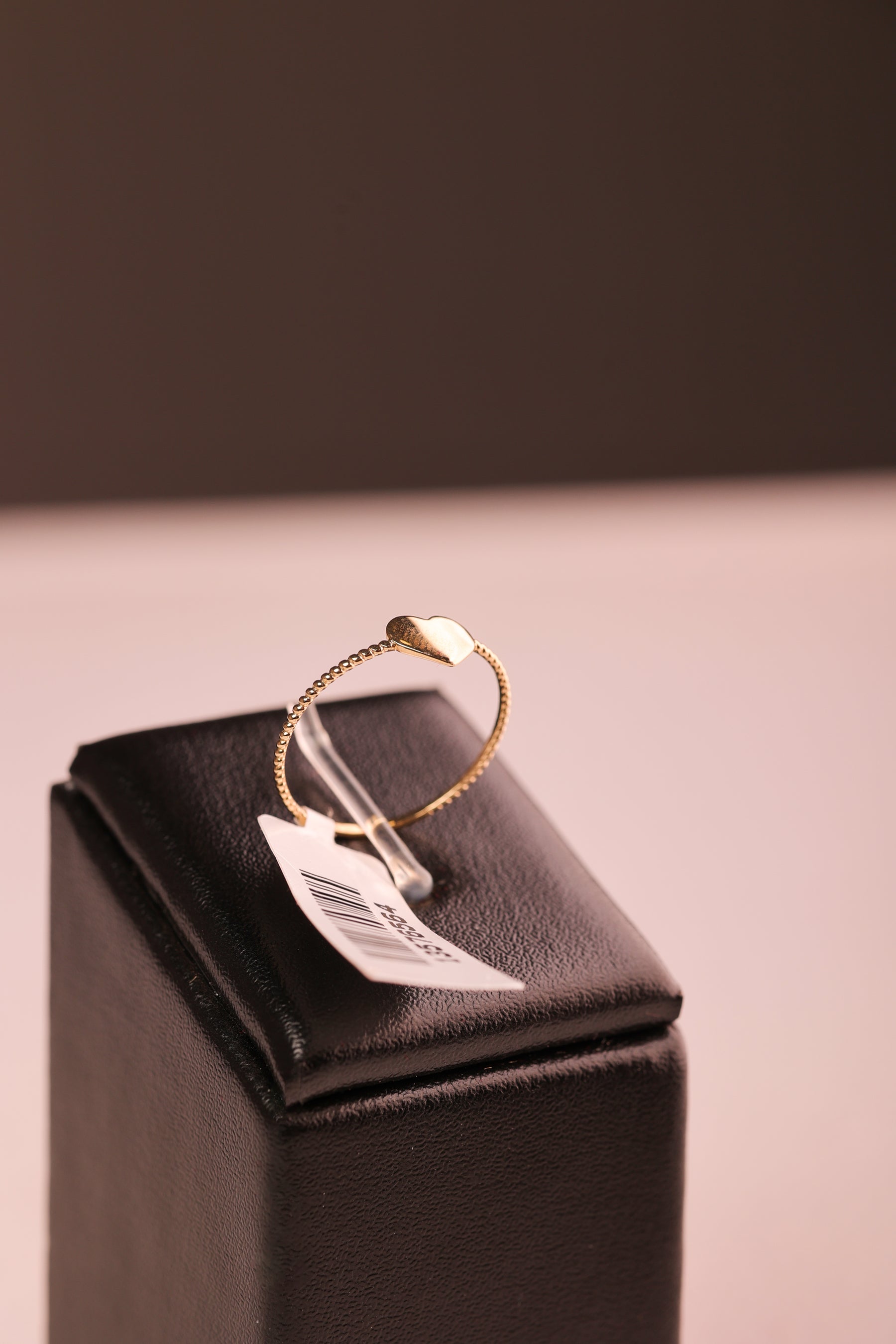 Anel Filigram e Coração em Ouro 18K – Design Delicado N° 20