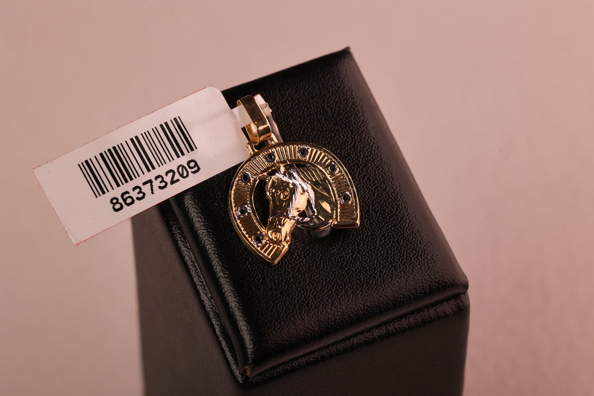 Pingente Ferradura com Cavalo em Ouro 18K