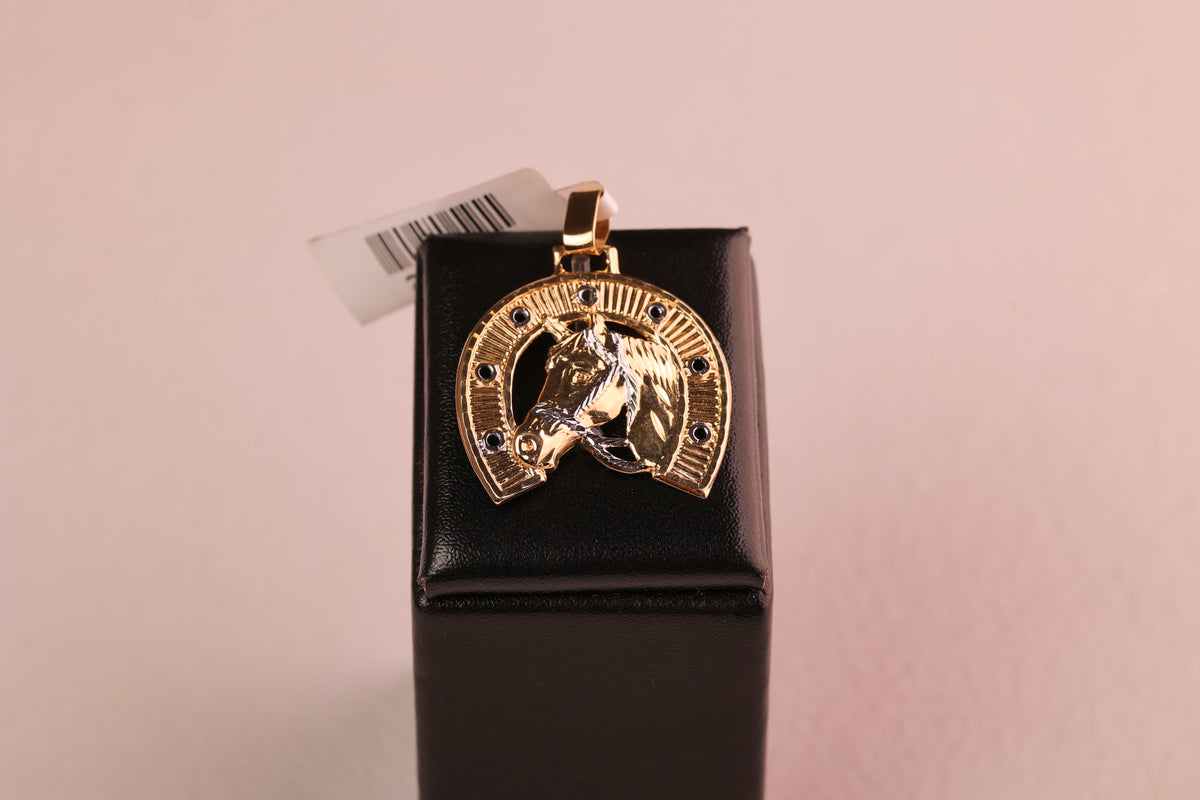 Pingente Ferradura com Cavalo em Ouro 18K