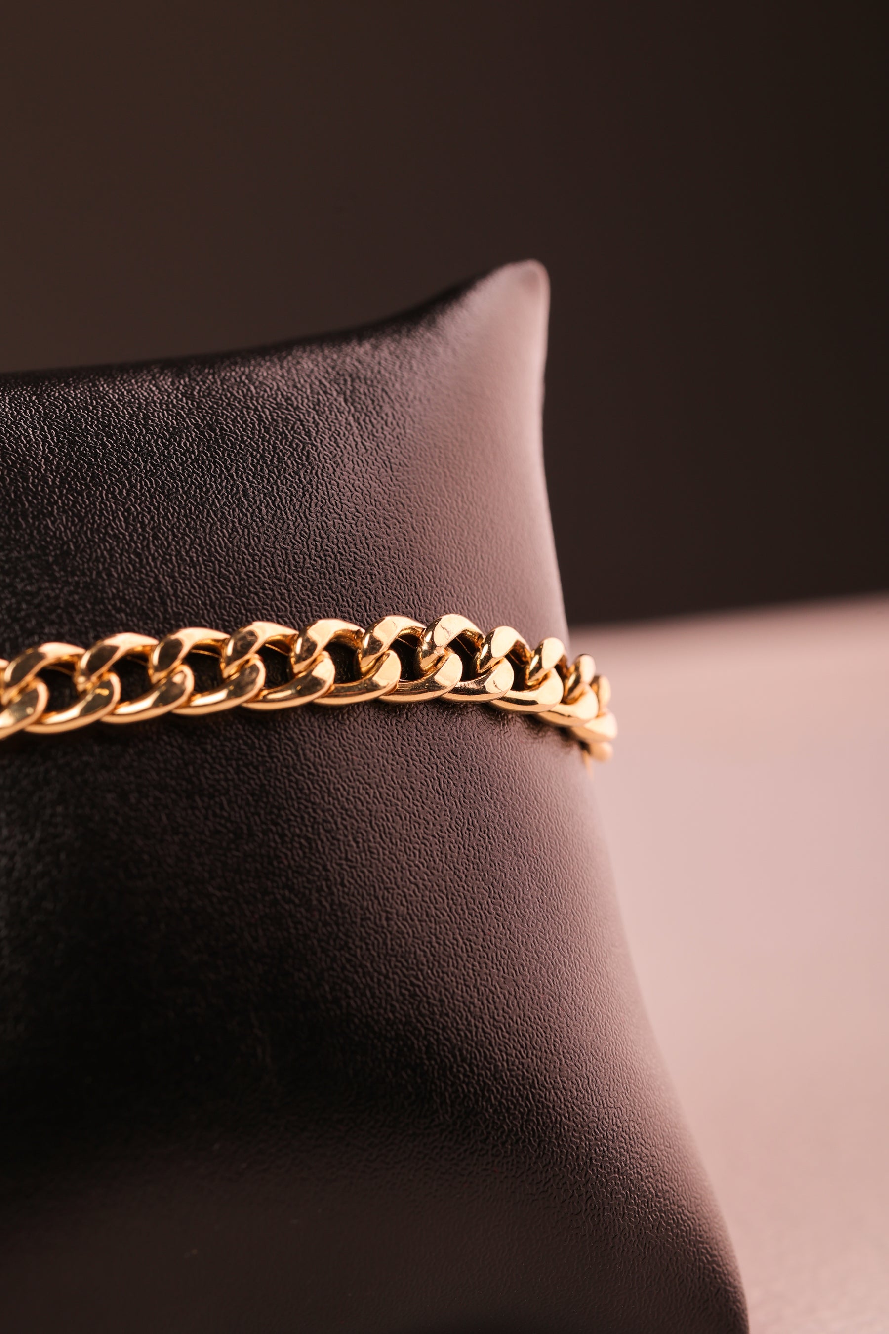 Pulseira Grume em Ouro 18K – Joia Clássica e Atemporal