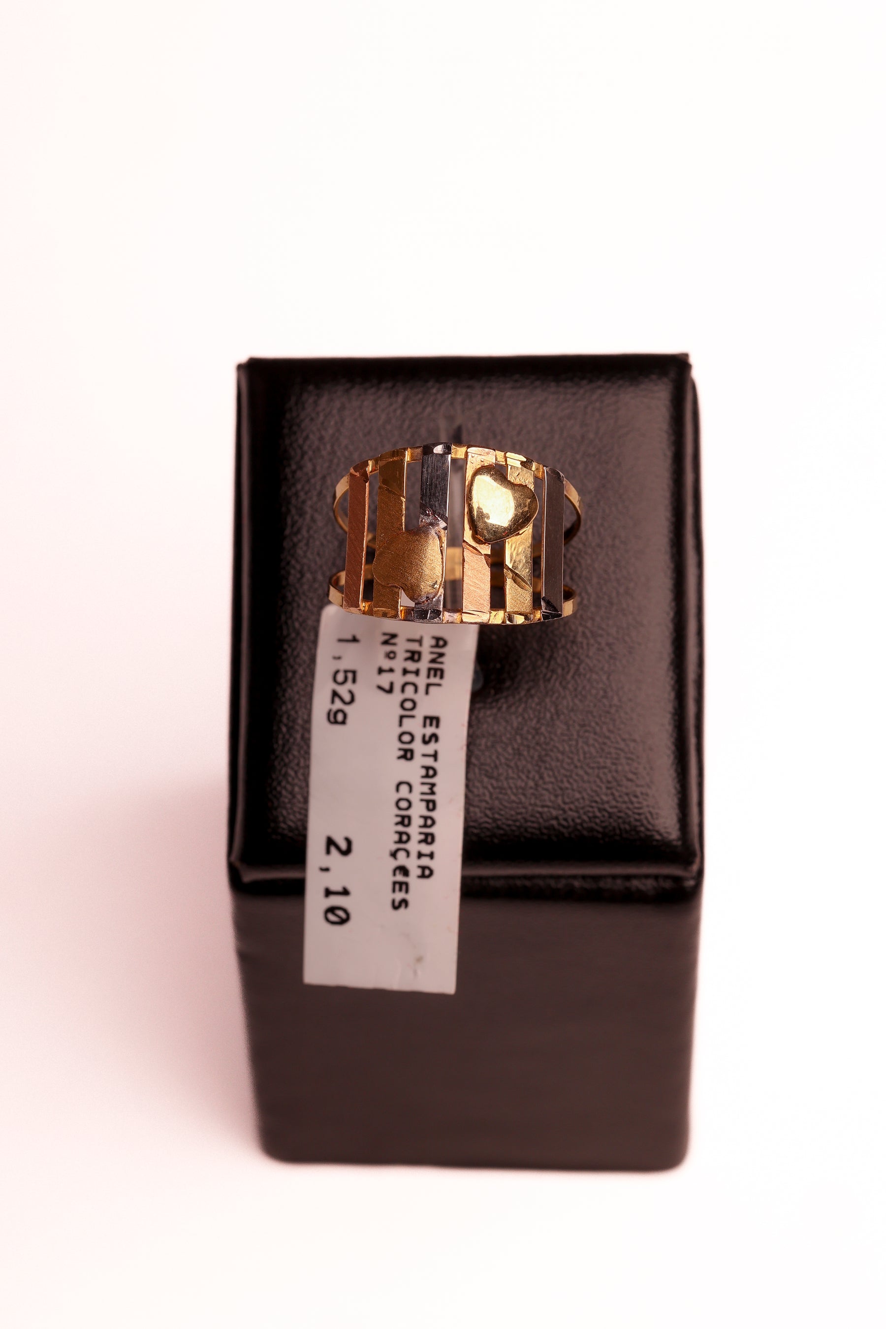 Anel Estamparia Tricolor Corações em Ouro 18K – Joia Premium N° 17 | 1,52 g