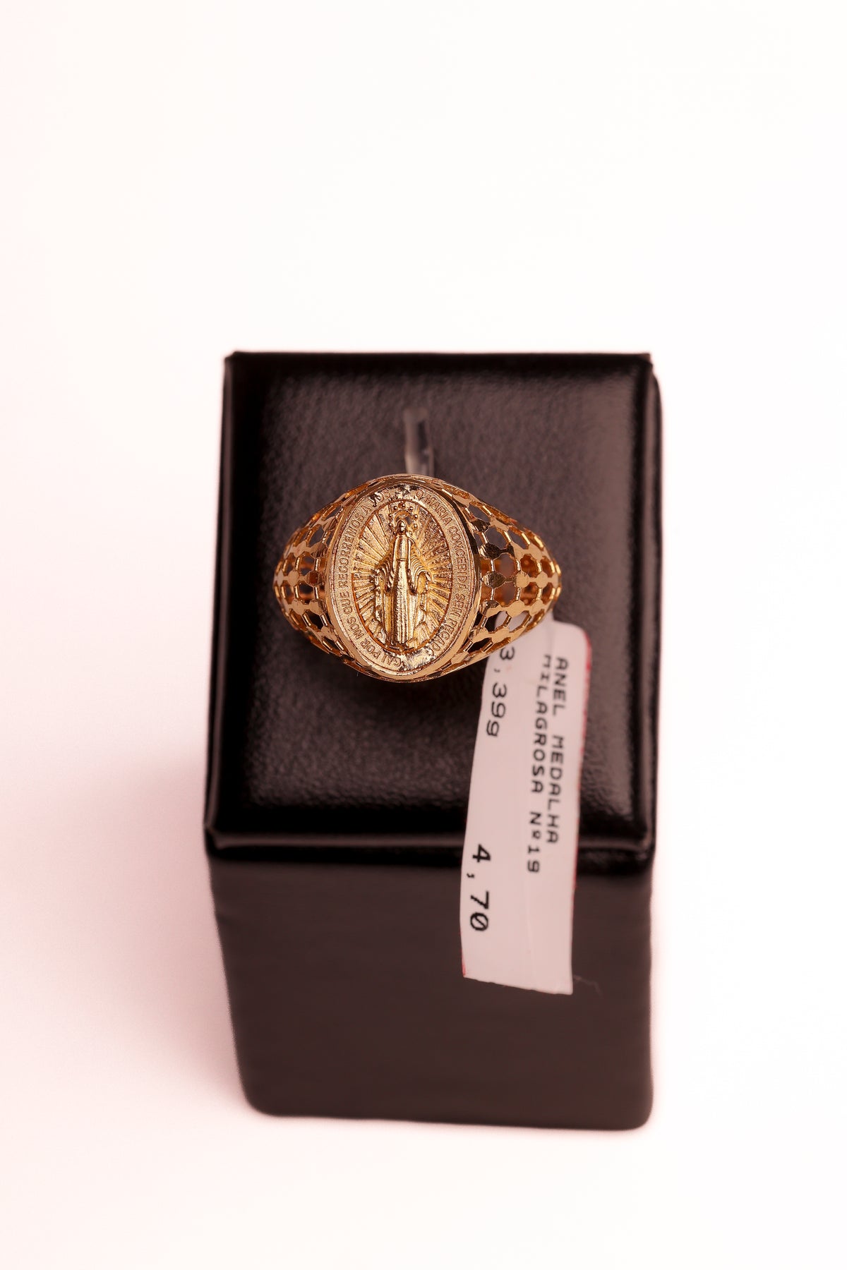 Anel Medalha Milagrosa em Ouro 18K – Joia Premium N° 19 | 3,39 g