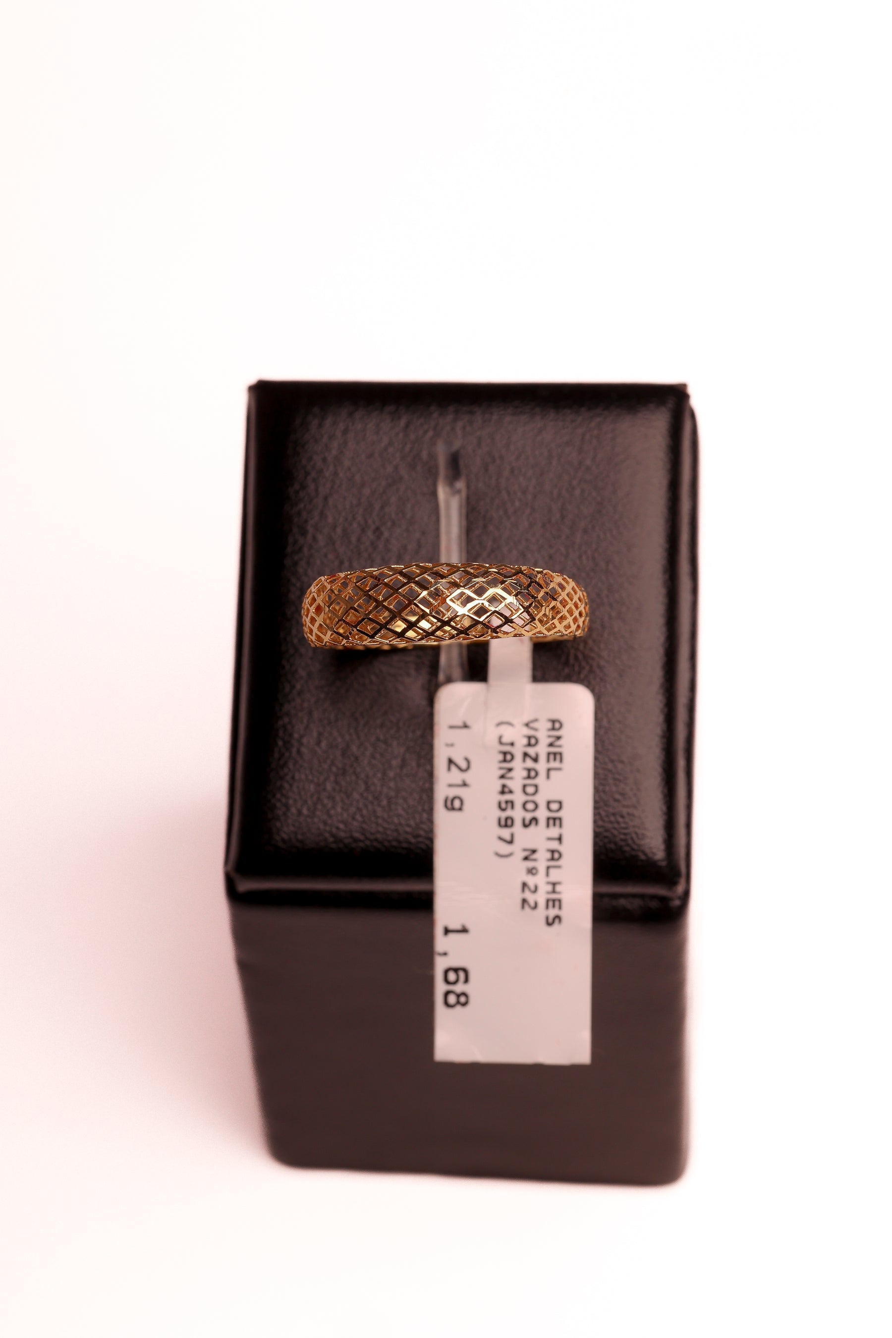 Anel Detalhes Vazados em Ouro 18K – Joia Premium N° 22 | 1,21 g