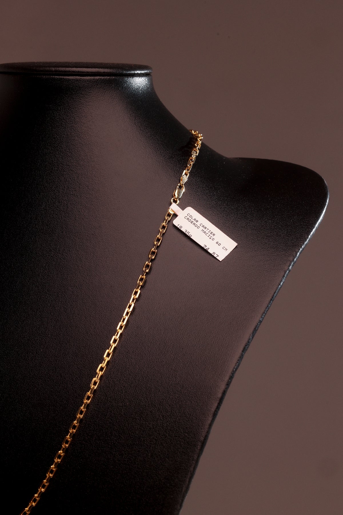 Colar Cartier Cadeado Maciço 60 cm em Ouro 18K – Joia Premium 18,35 g