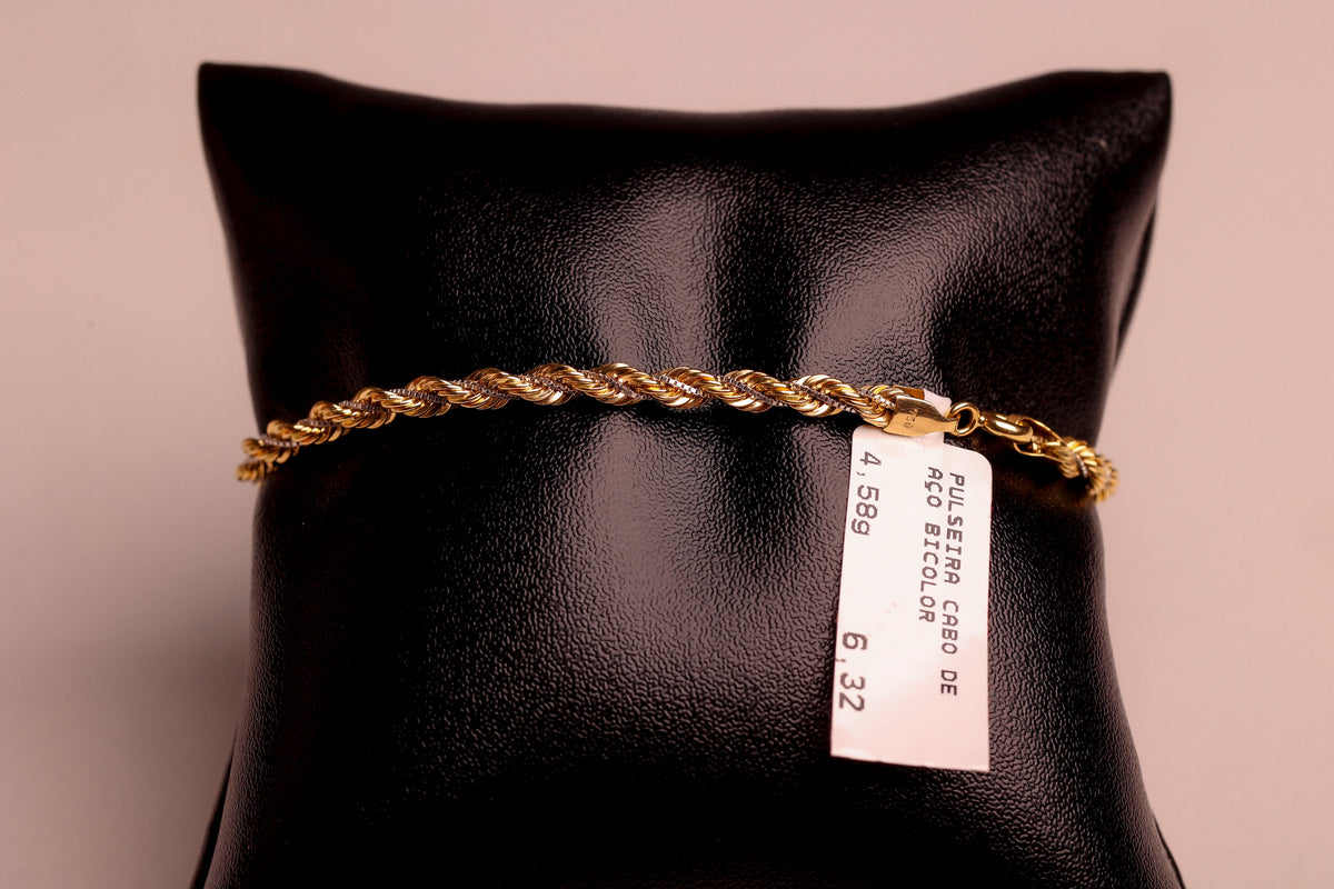 Pulseira Unissex Cabo de Aço Bicolor com Detalhes em Ouro 18K – Joia Premium 6,32g