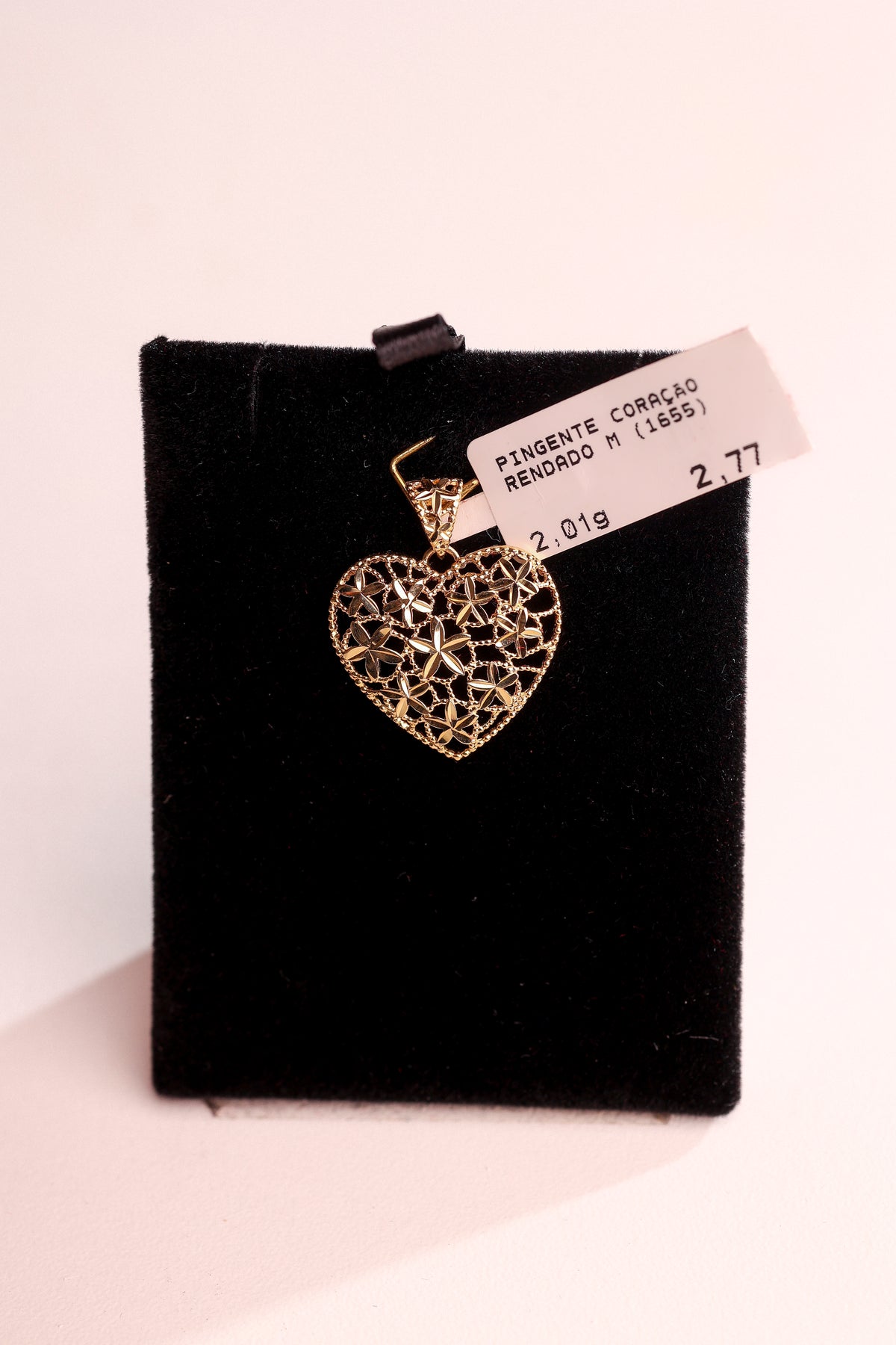 Pingente Coração Rendado em Ouro 18K – Joia Premium 2,01 g