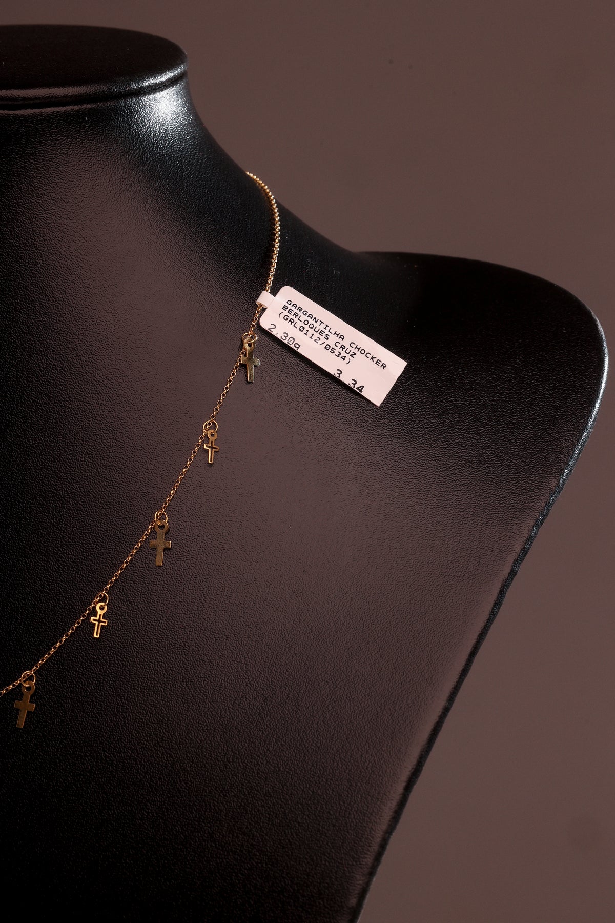 Gargantilha Chocker Berloques Cruz em Ouro 18K – Joia Premium 2,30 g