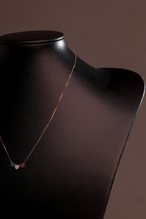 Gargantilha Veneziana Corações Coloridos em Ouro 18K – Joia Premium 1,96 g